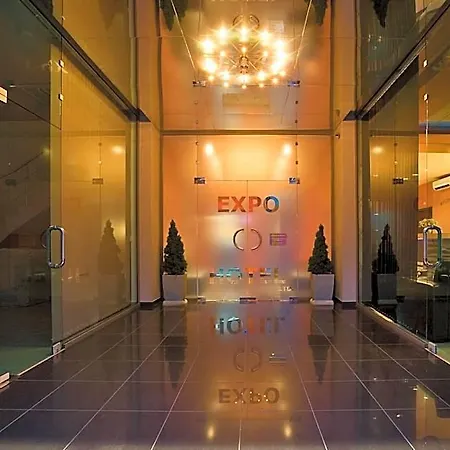Отель Expo 3*